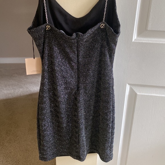 Brand New with Tag Super Down dress form Revolve, size M - Picture 3 of 8